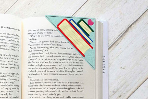 Review: Stack of Books Corner Bookmark ITH